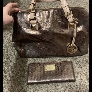 Michael Kors purse and matching wallet